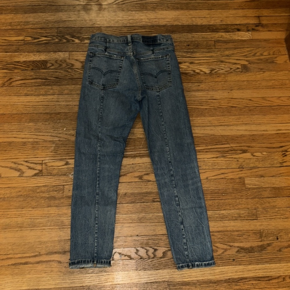 Levi’s Jeans - Picture 2 of 3